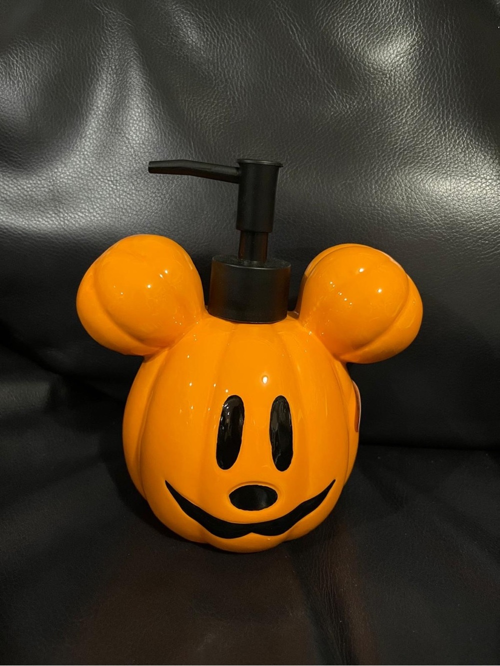 Halloween Disney Mickey Mouse Pumpkin Soap Dispenser